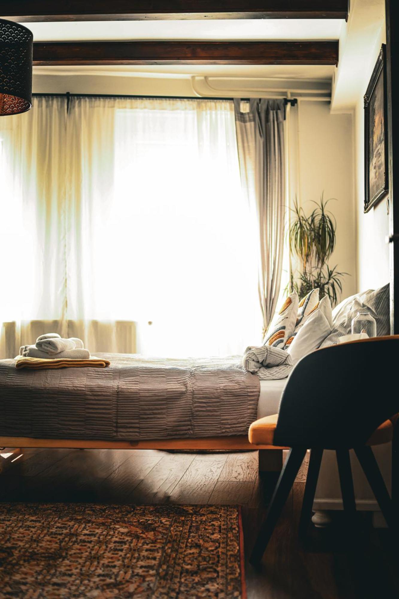 Kishaz Apartman Еґер Екстер'єр фото